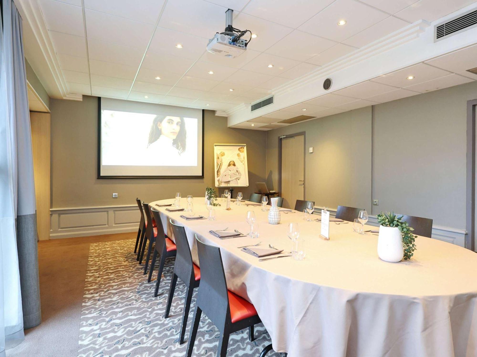 Hotel Mercure Centre Porte Des Alpes Grenoble