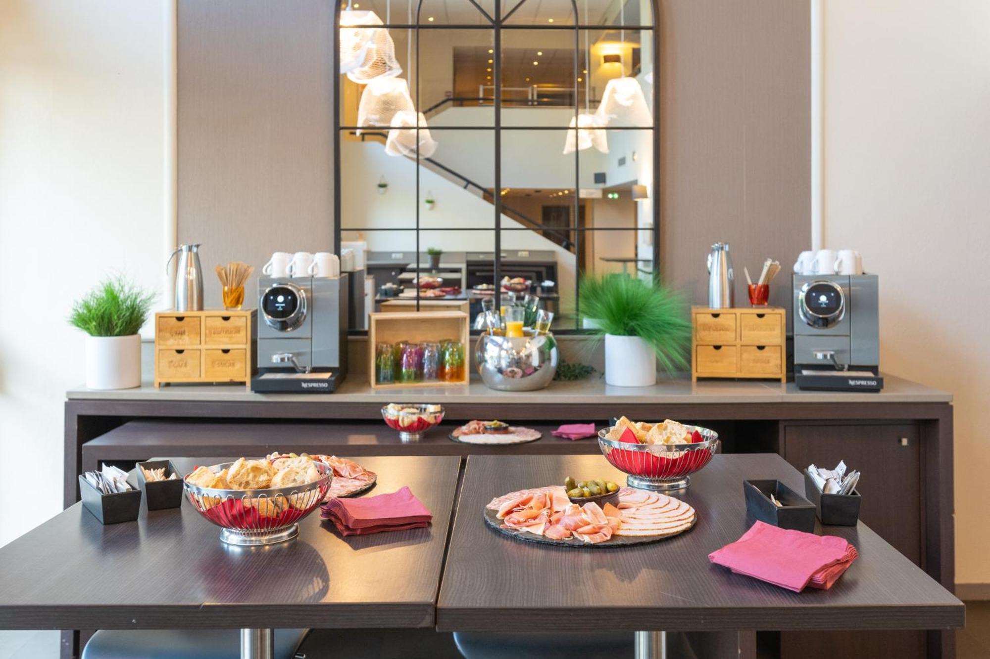 Hotel Mercure Centre Porte Des Alpes Grenoble
